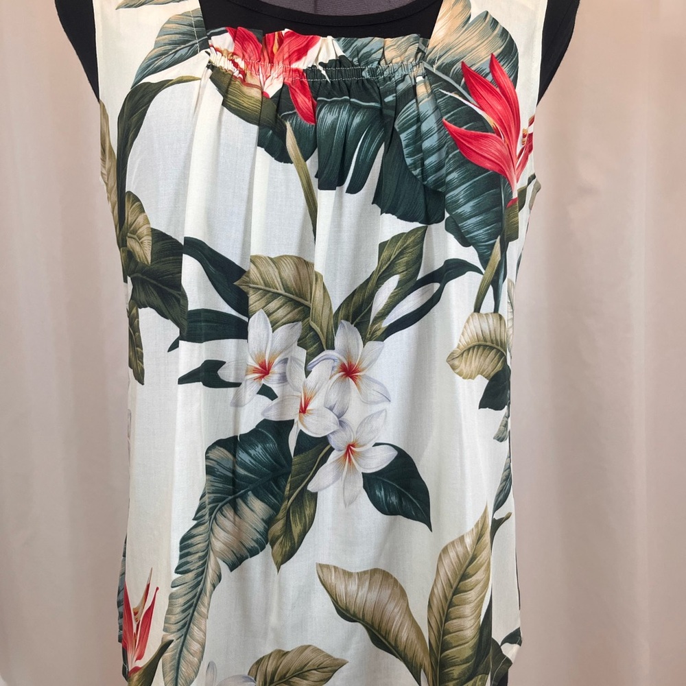 Vintage Tropical Floral Sleeveless Camisole Top - White with Green and Red Print